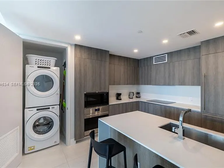 17550 Collins Ave #703 — Photo 17