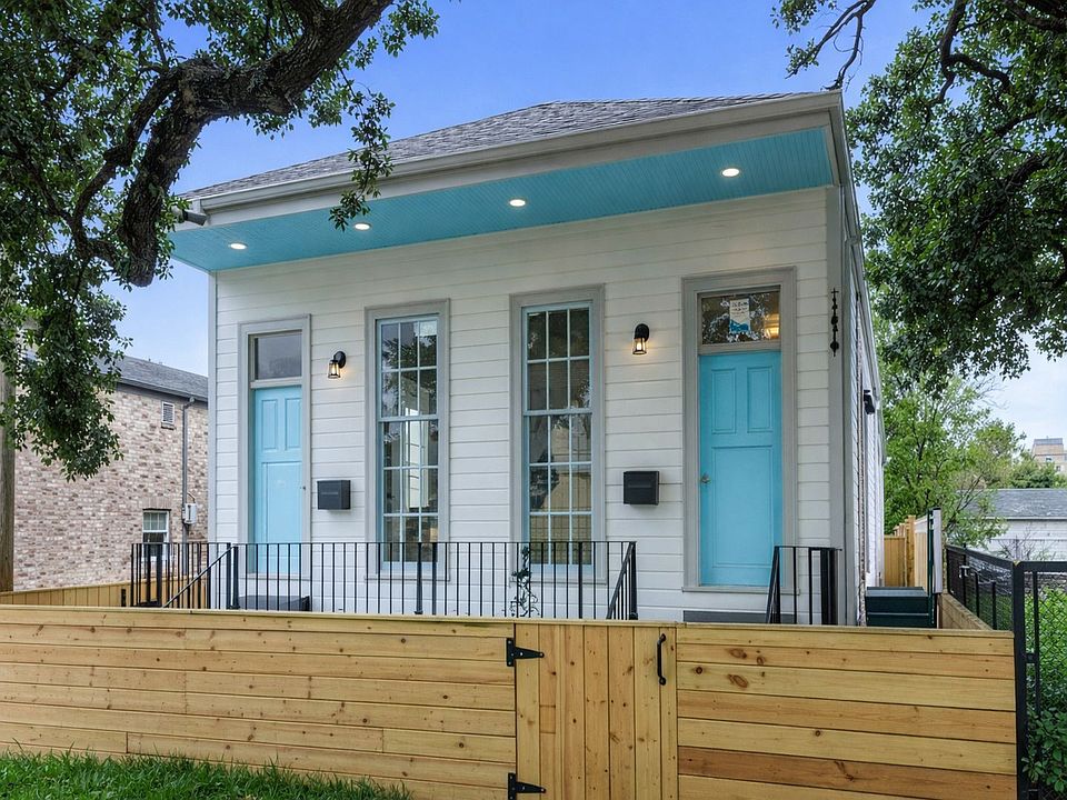 1st image of 2618 Josephine St