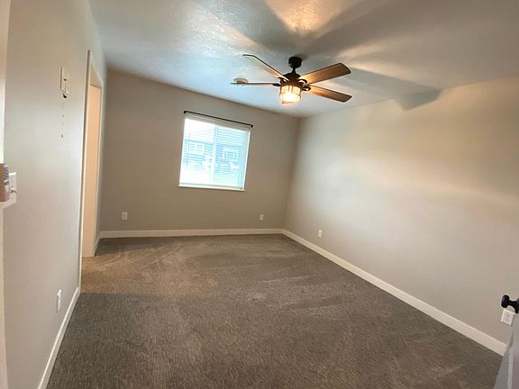 2nd image of 2912 Sportsmans Dr #B
