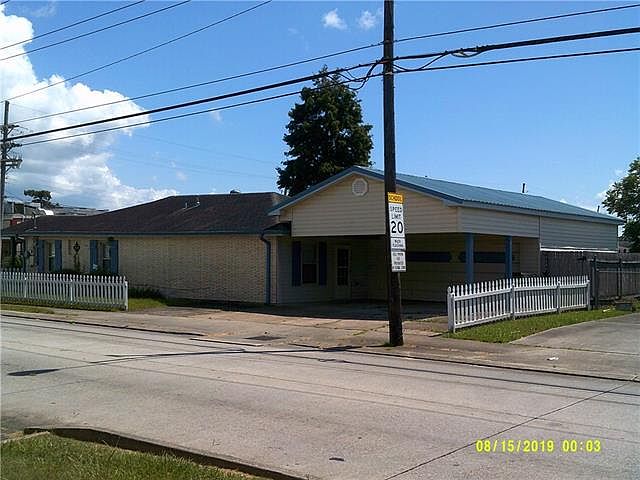 1st image of 2900 Claire Ave