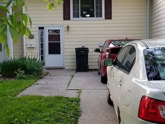 5th image of 715 Garnet Dr