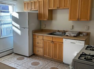 6 Dudley St APT 2, Cambridge, MA 02140