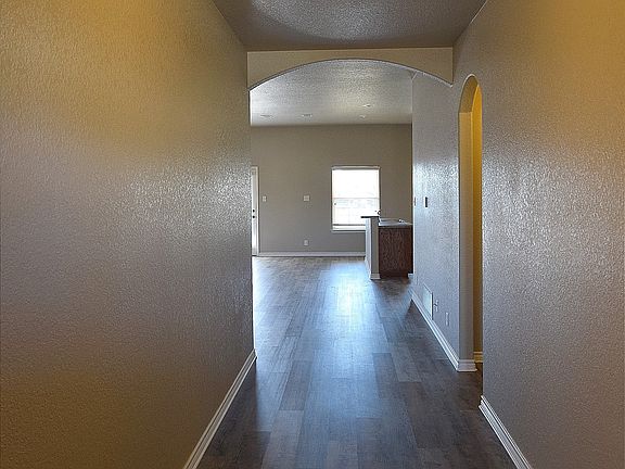 4th image of 3208 Alamocitos Creek Dr