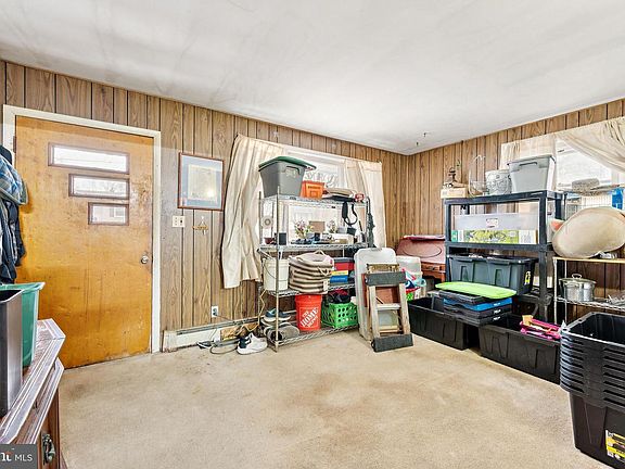 4th image of 520 W Virginia Rd