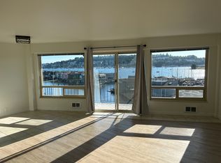 2714 Fairview Ave E APT 301, Seattle, WA 98102