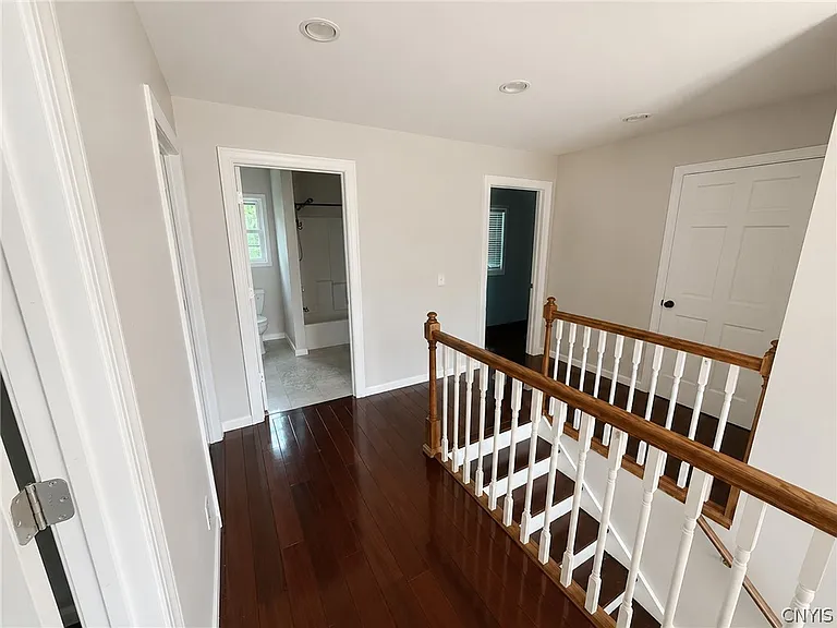 923 Emmett St — Photo 21