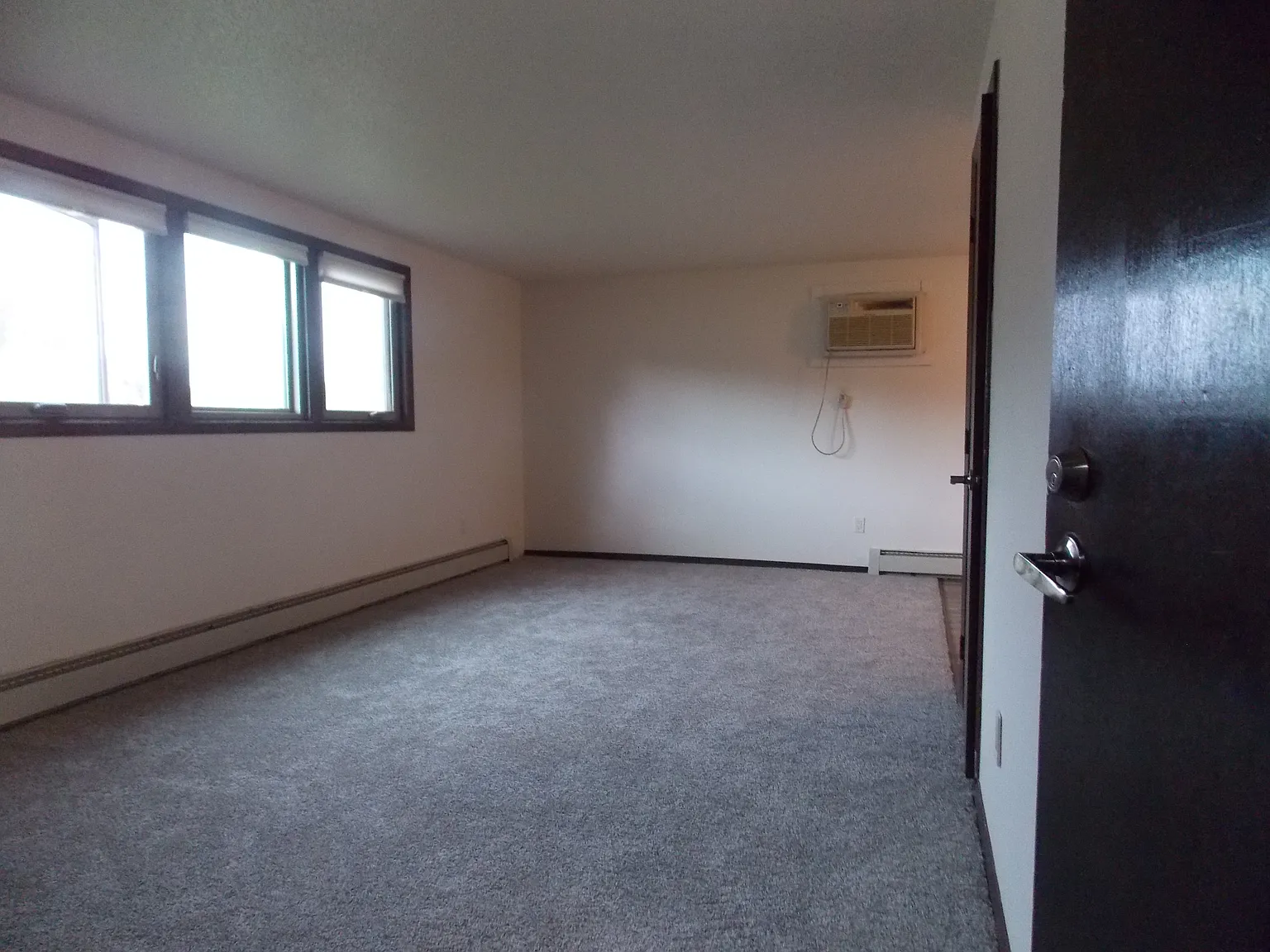 1 bed, 750 sqft, $785 — Photo 4