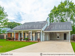 407 Riverbend Dr, Jackson, MS 39272