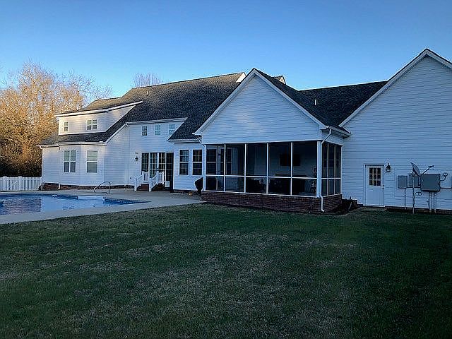 2nd image of 8810 Briley Rd