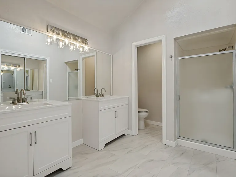 2208 Placid Dr — Photo 6