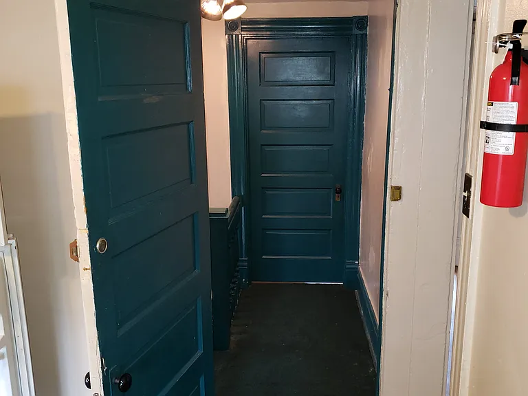 512 Broadway Ave #3 — Photo 14