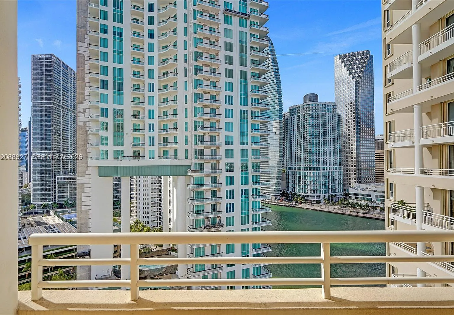One Tequesta Point Condo — Photo 2
