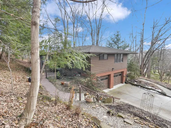 331 E Elm St, Granville, OH 43023