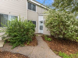 I8 Grandview Dr #I8, South Burlington, VT 05403