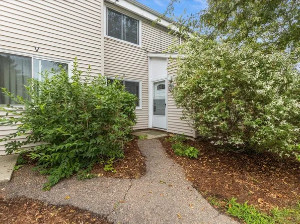 I8 Grandview Drive #I8, South Burlington, VT 05403