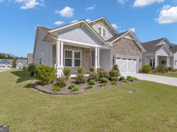 93 Club Cresswind Dr, Newnan, GA 30263