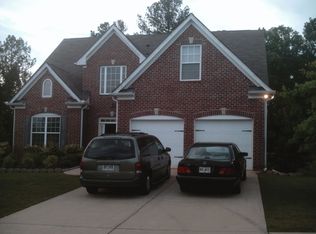 2332 McIntosh Dr, Locust Grove, GA 30248