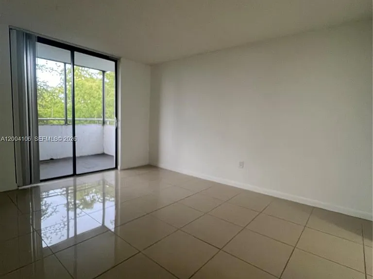 8335 SW 152nd Ave #B-401 — Photo 12