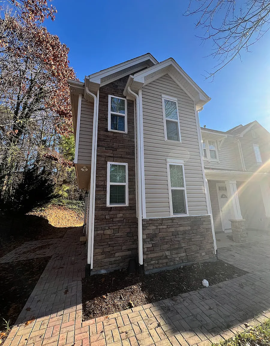 Buckland Mills Ct, Cary — Photo 2