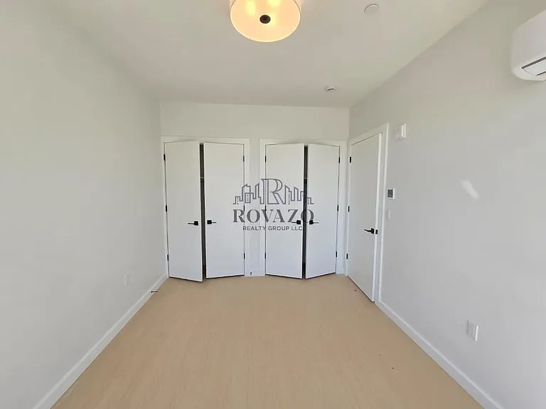 74 Webster St #3B — Photo 4