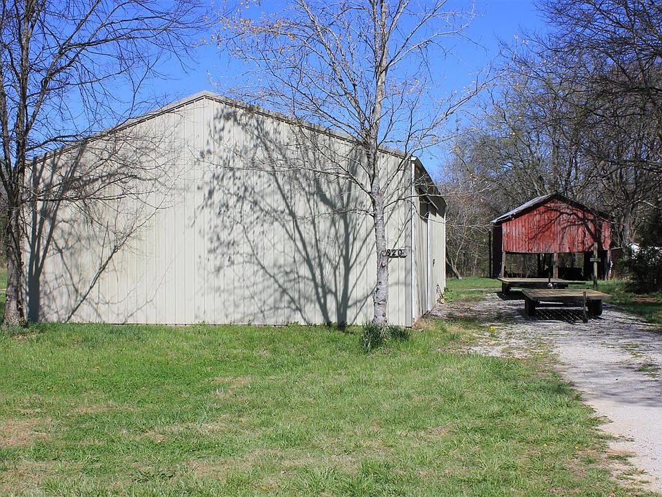 1st image of 820 Edwards Rd