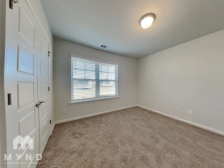 Dasher Pointe — Photo 19
