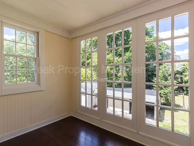 1404 Wilmington Ave W #B — Photo 27