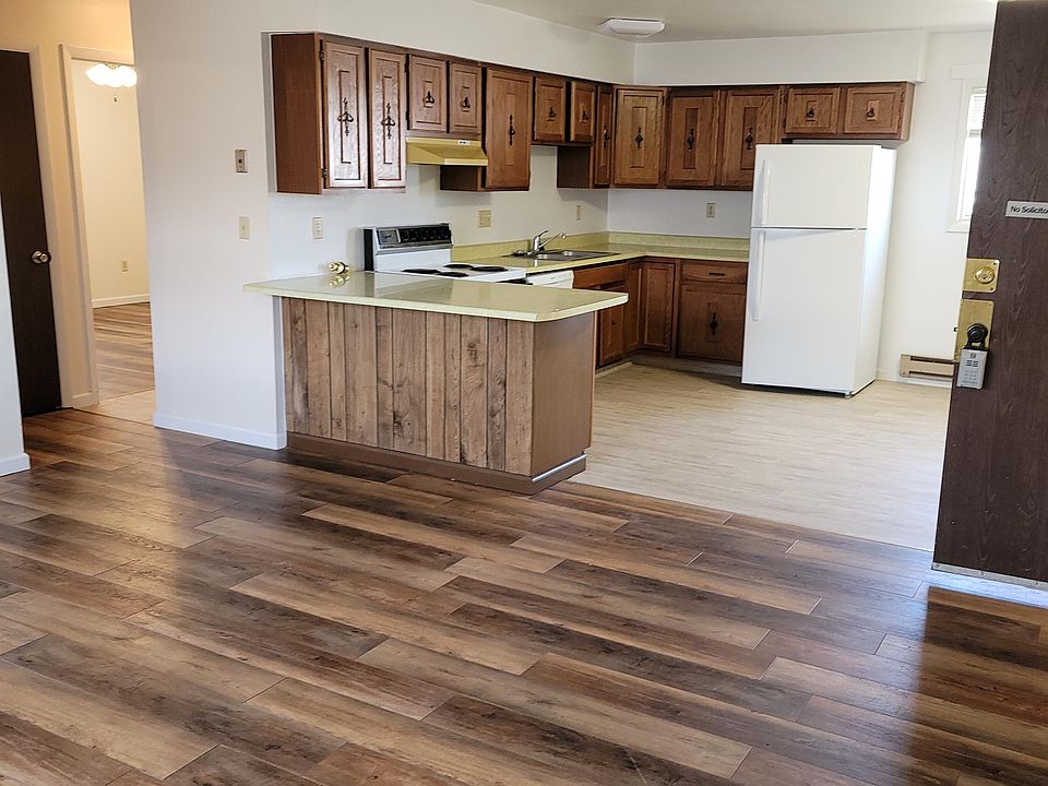 1st image of 243 S 6th Ave #4