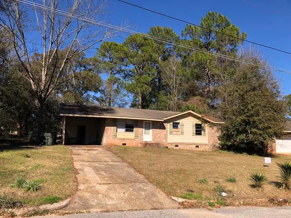 2308 Debbie Dr, Dothan, AL 36303