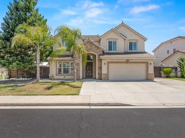 2686 Robinwood Ave, Clovis, CA 93611