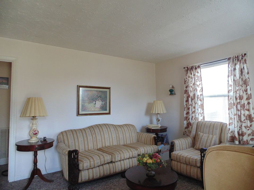 Sweet older home, character