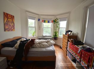 240 Park Dr #33, Boston, MA 02215