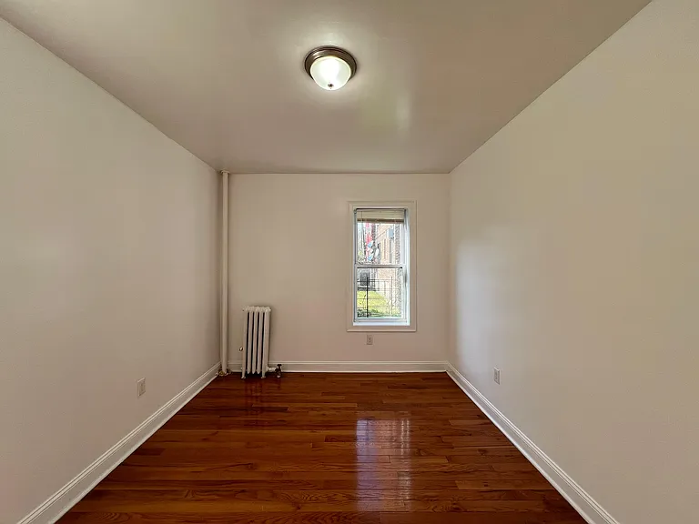 485 Garfield Ave #2E — Photo 4