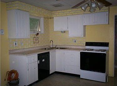 4th image of 3728 Finleyville Elrama Rd