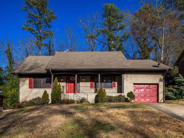 905 Glen Valley Dr, Birmingham, AL 35206