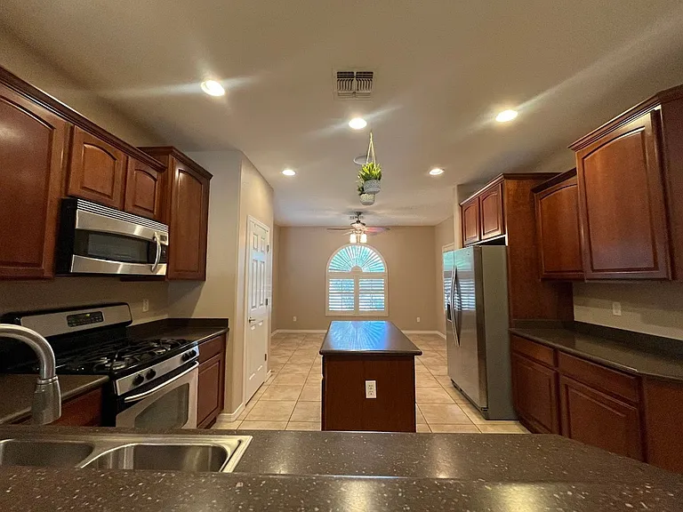 5235 W Blaylock Dr — Photo 7