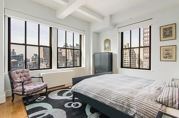 Rented by Keller Williams NYC | media 23