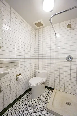 Rented by City Connections Realty | media 27