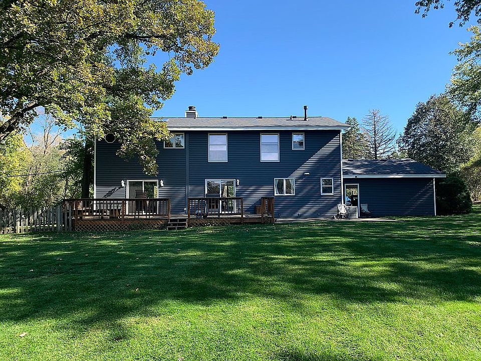 2nd image of 25226 N Virginia Ave