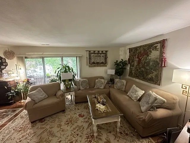 3850 Persimmon Cir — Photo 12