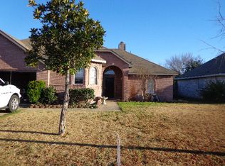 904 York St, Forney, TX 75126