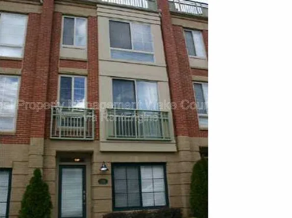 1230 Capability Dr APT 101, Raleigh, NC 27606