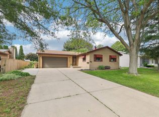 5606 E Buckeye Rd, Madison, WI 53716