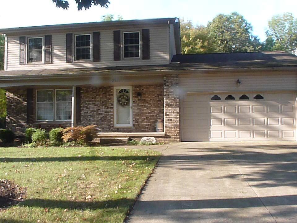 1st image of 2981 Fair Oaks Dr