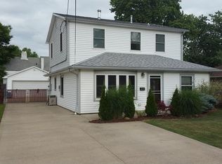 4691 Homewood Dr, Mentor, OH 44060