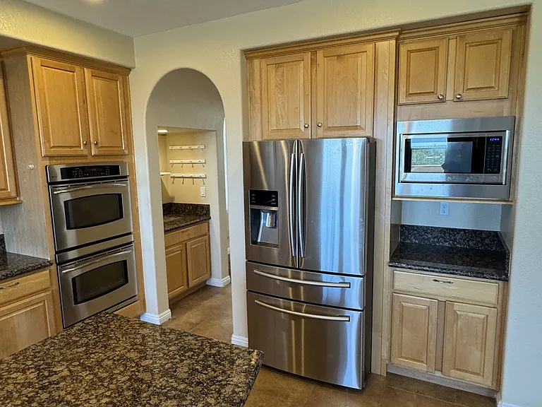 851 Antilla Way — Photo 10