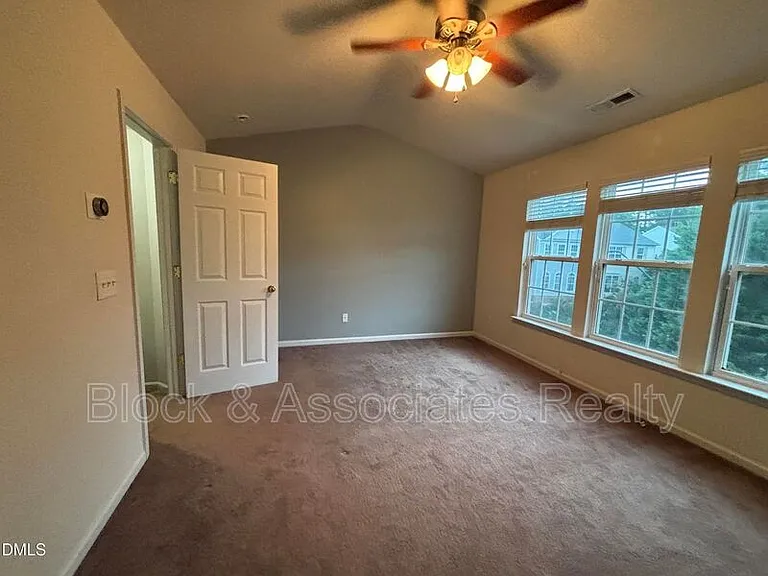7252 Corvette Ct — Photo 55