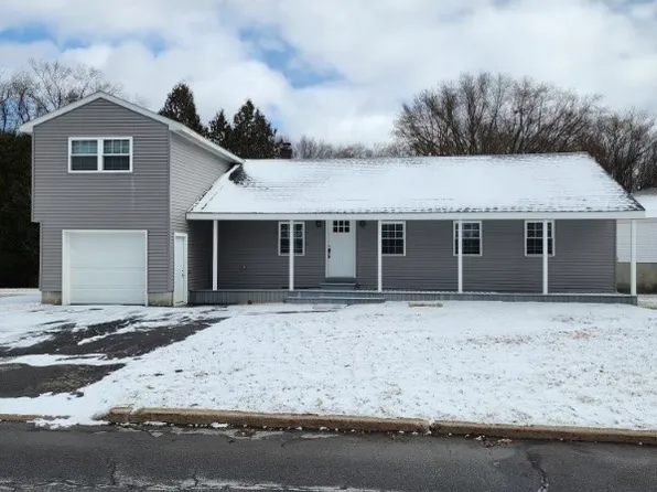 909 Oakwood St, Rome, NY 13440