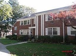1st image of 85 Lawrence Park Cres