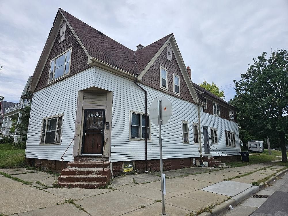 3397 North 20th STREET, Milwaukee, WI 53206 | Zillow